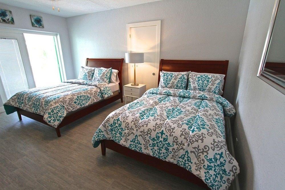 Hotel Blue Strawberry By The Sea Lauderdale-by-the-Sea Exterior foto